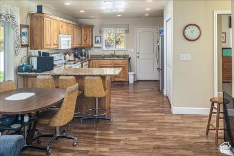 275 W 60 S Hyde Park UT 84318