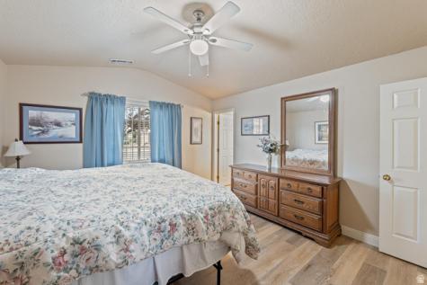 970 S 660 E St. George UT 84790