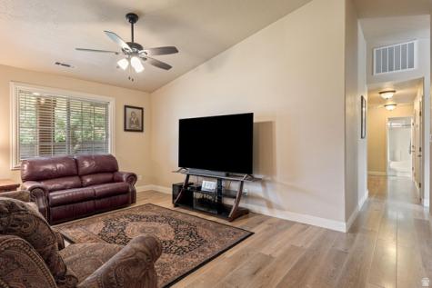 970 S 660 E St. George UT 84790