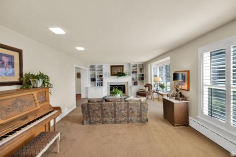 574 N 400 E Centerville UT 84014