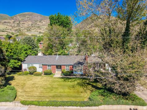 574 N 400 E Centerville UT 84014