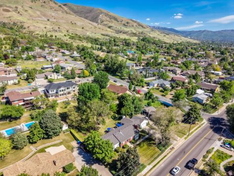 574 N 400 E Centerville UT 84014