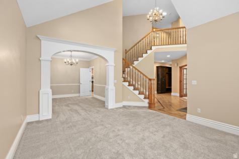 894 E 700 S Springville UT 84663