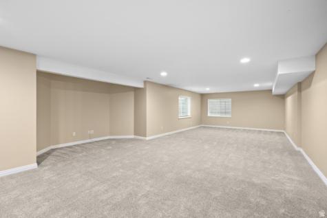 894 E 700 S Springville UT 84663