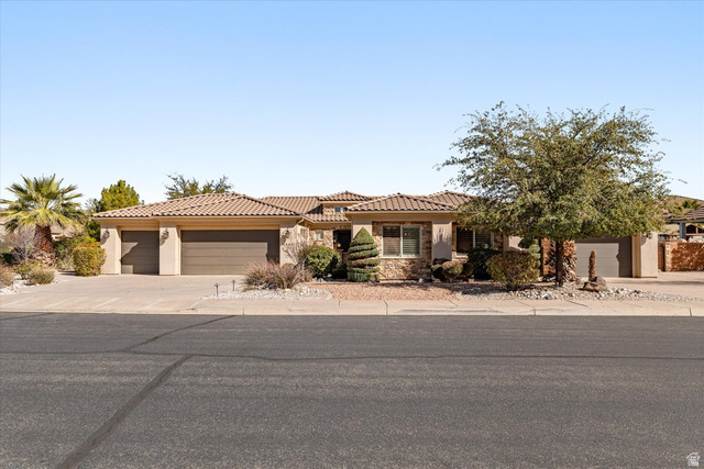 2267 E Knolls Drive St. George UT 84790
