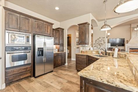 2267 E Knolls Drive St. George UT 84790