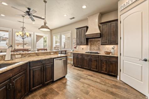 2267 E Knolls Drive St. George UT 84790