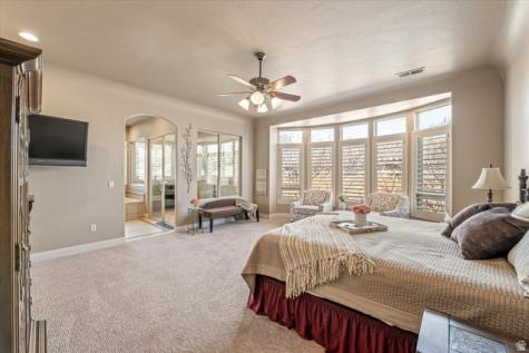 2267 E Knolls Drive St. George UT 84790