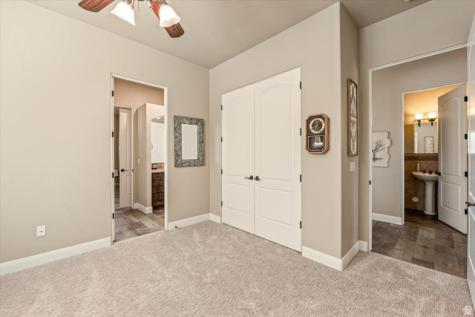 2267 E Knolls Drive St. George UT 84790