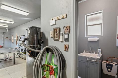 2267 E Knolls Drive St. George UT 84790