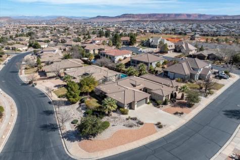 2267 E Knolls Drive St. George UT 84790