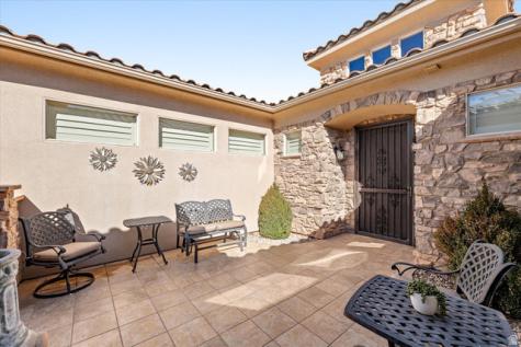 2267 E Knolls Drive St. George UT 84790