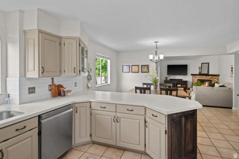2247 E Willow Hills Drive Sandy UT 84093