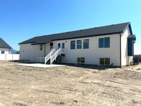 1159 Oakridge N Centerville UT 84014