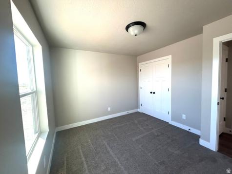 1159 Oakridge N Centerville UT 84014