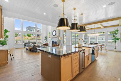 1682 N 2250 W Provo UT 84604