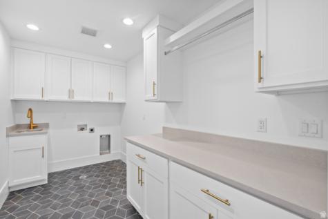 1682 N 2250 W Provo UT 84604