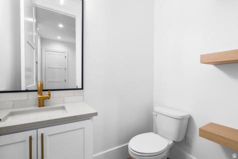 1682 N 2250 W Provo UT 84604