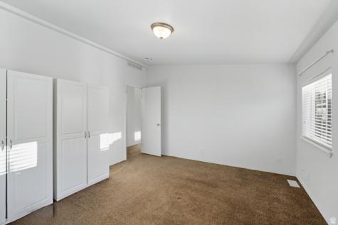 180 N 1100 E Washington UT 84780