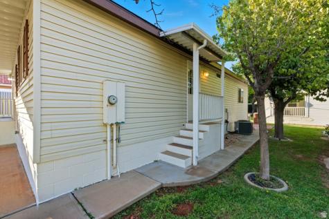 180 N 1100 E Washington UT 84780