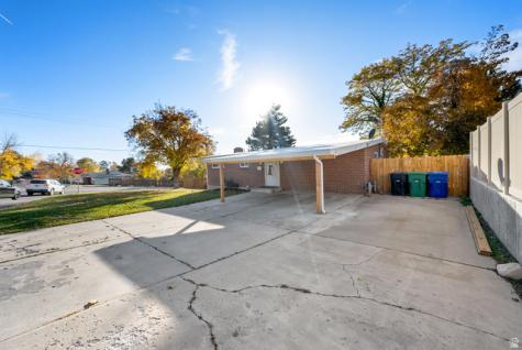4428 S 3065 E Holladay UT 84124
