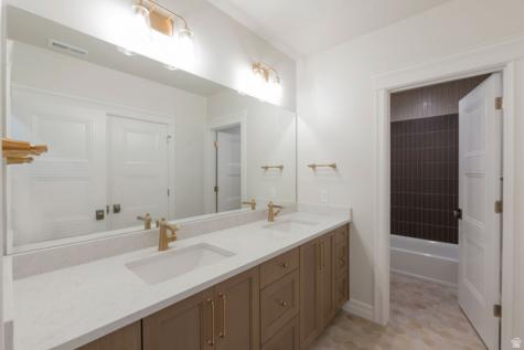 1198 E 110 S Pleasant Grove UT 84062
