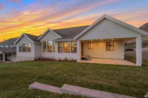 1198 E 110 S Pleasant Grove UT 84062