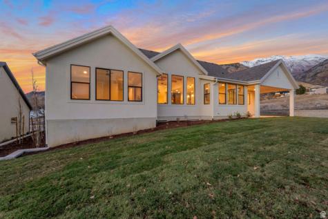 1198 E 110 S Pleasant Grove UT 84062
