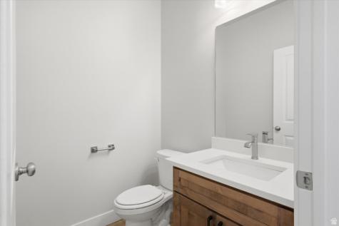 1467 S 240 W Tremonton UT 84337