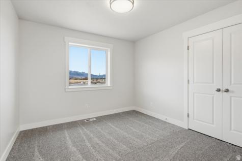 1467 S 240 W Tremonton UT 84337