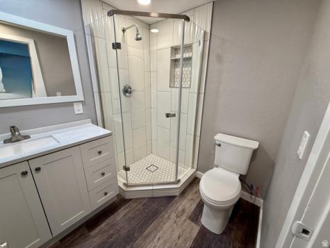 6784 S 1530 E Cottonwood Heights UT 84121