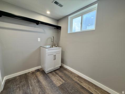 6784 S 1530 E Cottonwood Heights UT 84121