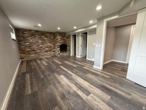 6784 S 1530 E Cottonwood Heights UT 84121