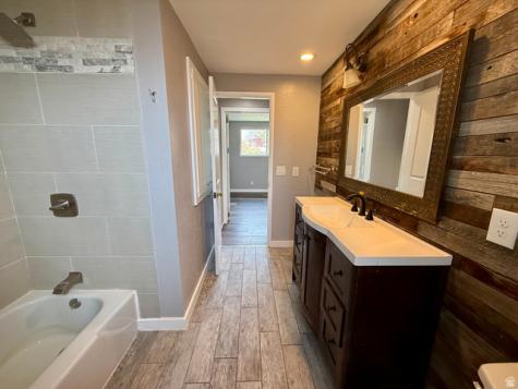 6784 S 1530 E Cottonwood Heights UT 84121
