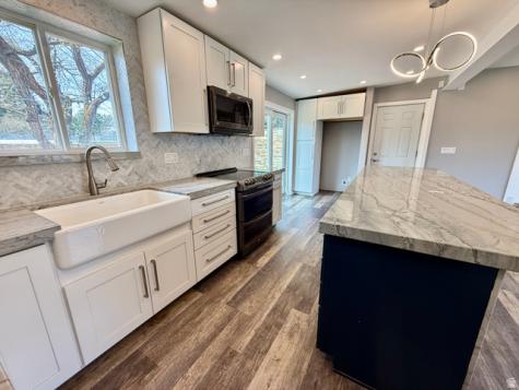 6784 S 1530 E Cottonwood Heights UT 84121