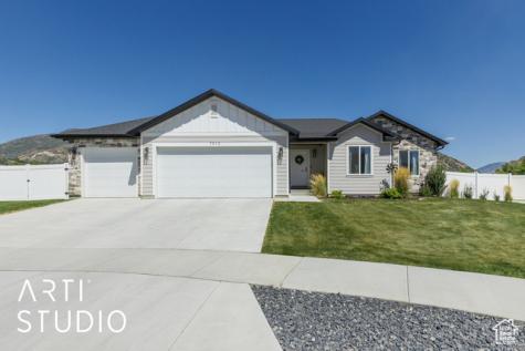 7212 S Harolds Way E South Weber UT 84405