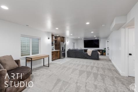 7212 S Harolds Way E South Weber UT 84405