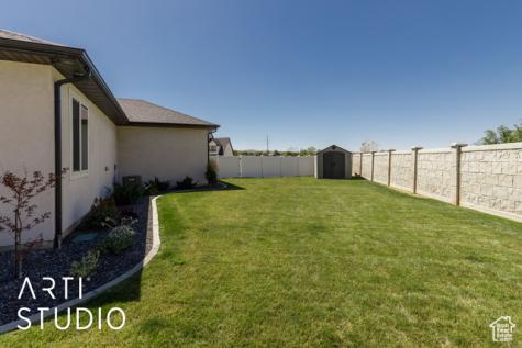 7212 S Harolds Way E South Weber UT 84405