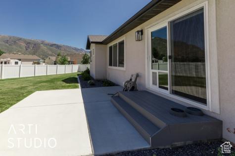 7212 S Harolds Way E South Weber UT 84405