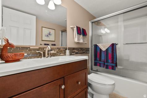 2925 N 850 E North Ogden UT 84414