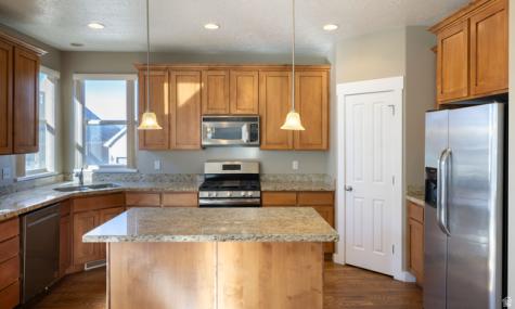 1420 E Firelight Way Sandy UT 84092