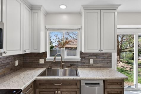 263 W 1675 N Layton UT 84041