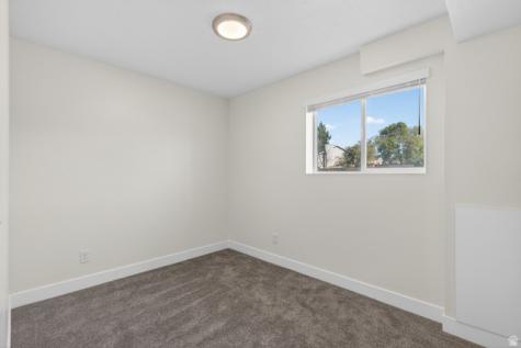 263 W 1675 N Layton UT 84041