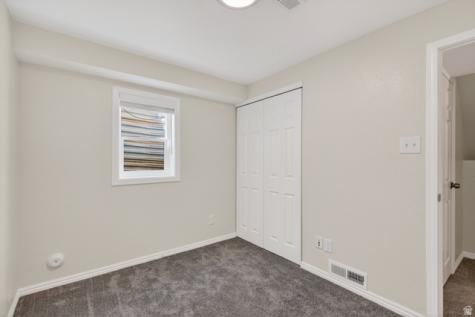 263 W 1675 N Layton UT 84041