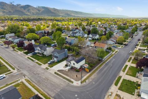 263 W 1675 N Layton UT 84041