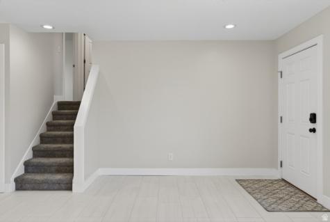 263 W 1675 N Layton UT 84041