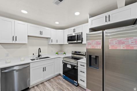 1091 E Mecham Lane Midvale UT 84047