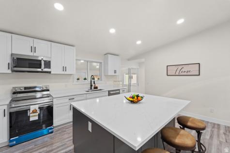 1091 E Mecham Lane Midvale UT 84047