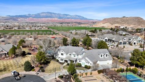 2917 S Old Farm Road Washington UT 84780