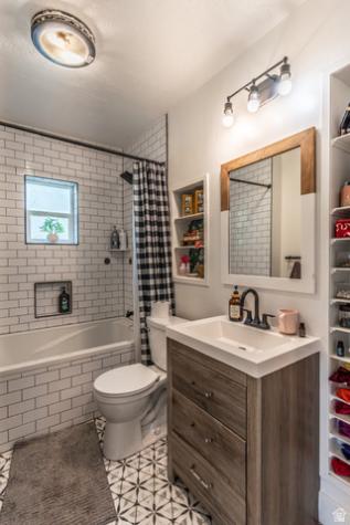 409 S 400 E Springville UT 84663